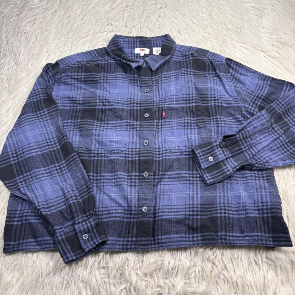 Levi's Women's L Blue Plaid Cropped Boxy Flannel Shirt Cabincore Fall Grunge